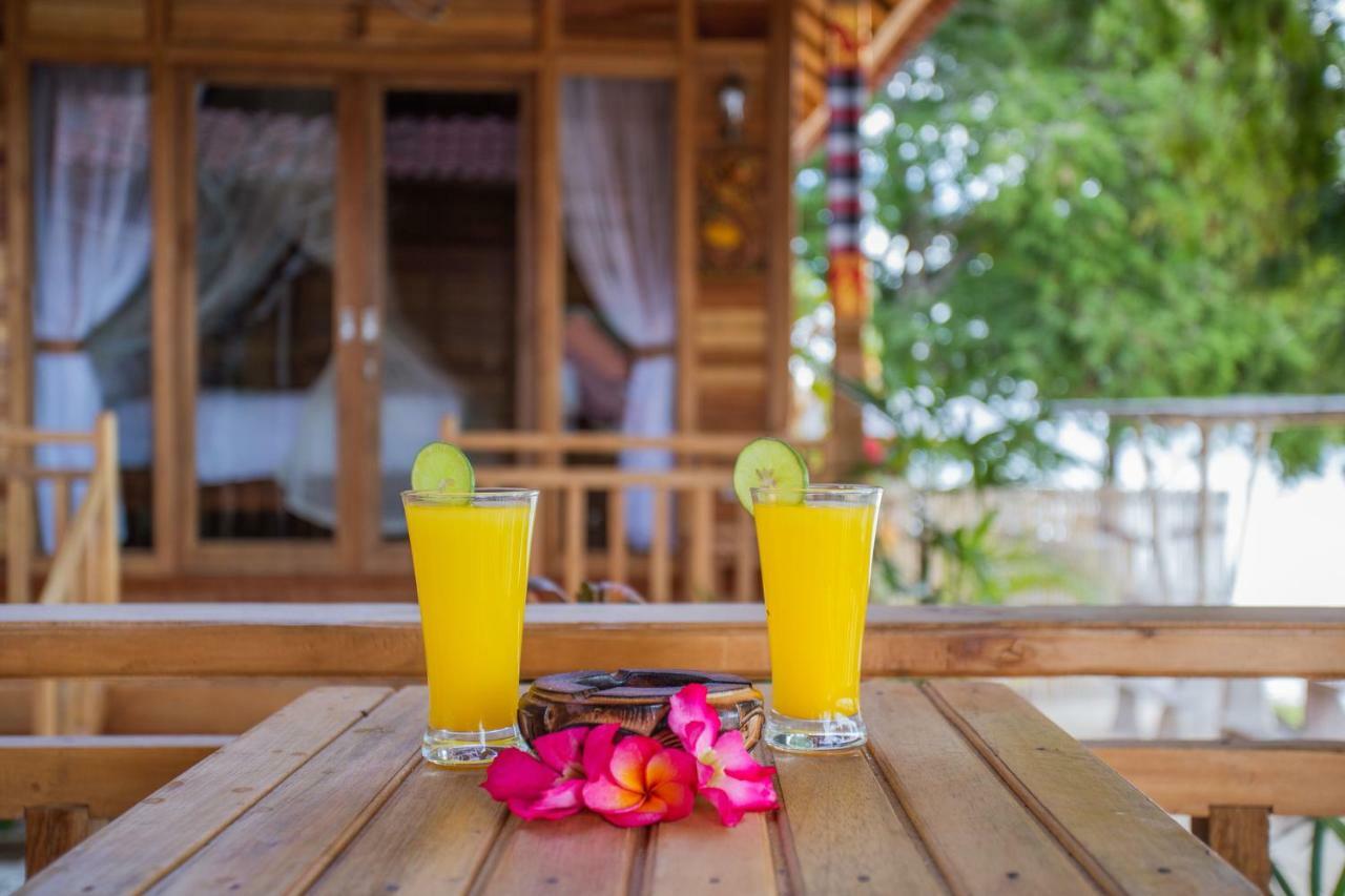 Wooden Beach Sunset Cottages Lembongan Extérieur photo